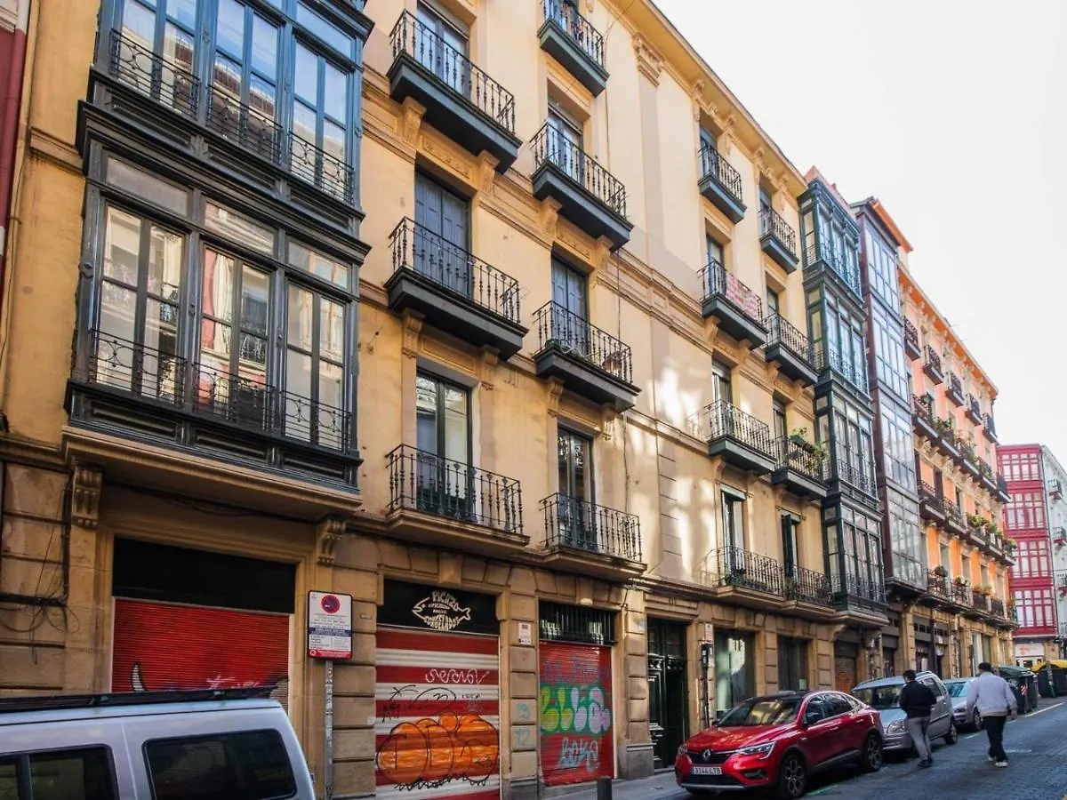 Riverside Old Town By Next Stop Bilbao 0*,